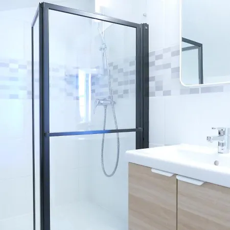 Renove Aux 2 Alpes, 2 Chambres, Proche Pistes - Fr-1-546-43 *