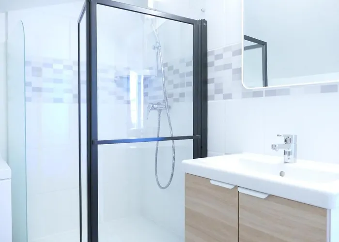 Renove Aux 2 Alpes, 2 Chambres, Proche Pistes - Fr-1-546-43 *